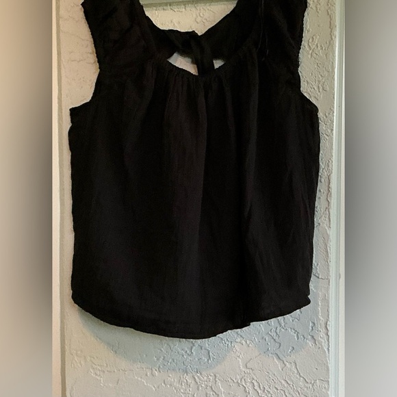Old Navy Tie Back Cutout Black Blouse - Picture 4 of 12